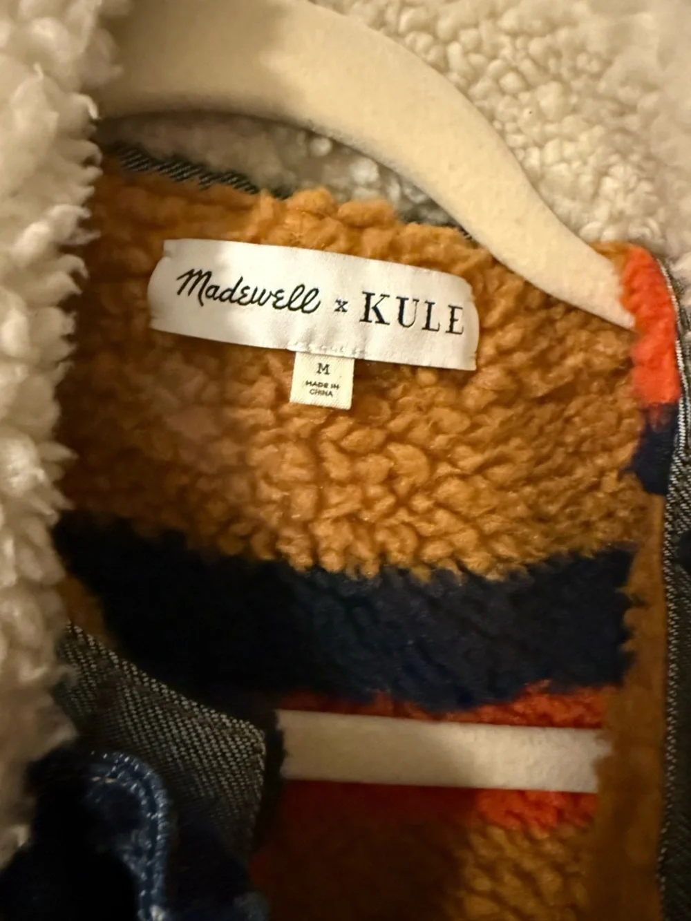 New Madewell x Kule Dark Blue Denim Jacket with Cream Sherpa Collar - Picture 4 of 4